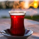 Kahveden Daha Mı Sağlıklı? Çayın Kalp, Beyin ve Bağırsak Sağlığına Şaşırtıcı Etkileri