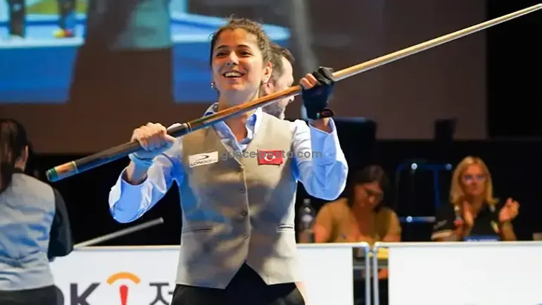 Milli Bilardocumuz Sinem Kökten İspanya’da Zirvede!